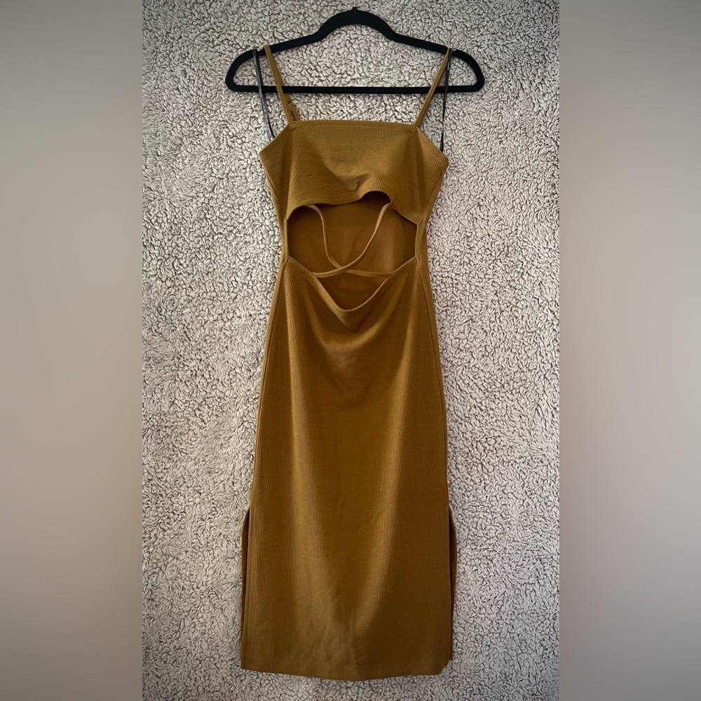 F21 Cut Out Midi - Olive
